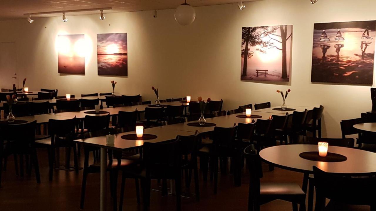 Karlskoga Folkhoegskola Vandrarhem Udden Dış mekan fotoğraf