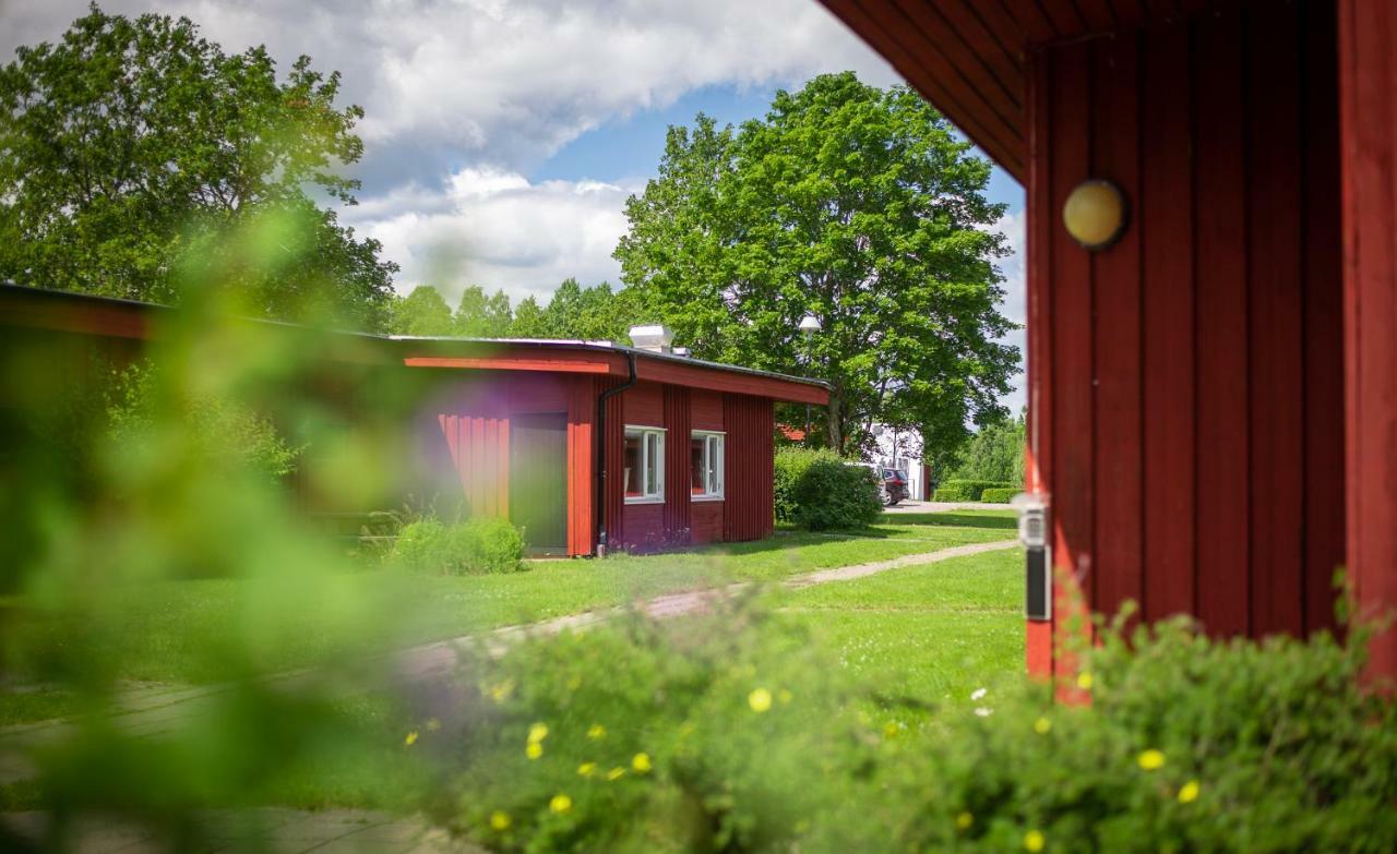 Karlskoga Folkhoegskola Vandrarhem Udden Dış mekan fotoğraf